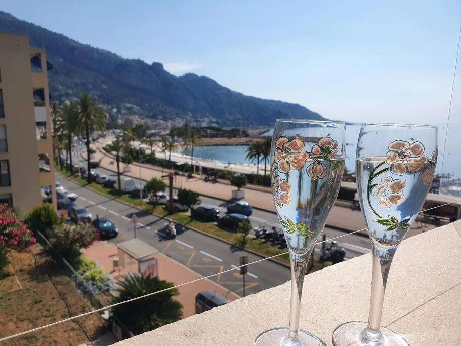 Le Garavan, Superbe Studio Vue Mer Et Vieux Menton Eksteriør billede